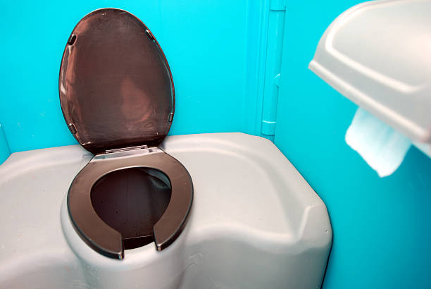 Best Temporary restroom rental  in Farmingdale, NJ
