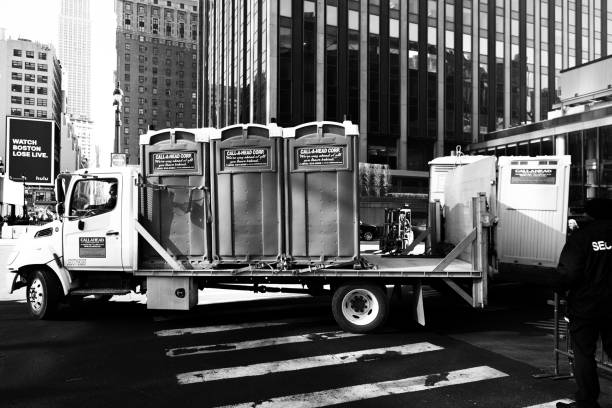 Portable Toilet Options We Offer in Farmingdale, NJ